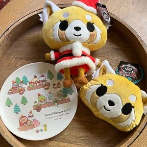 Aggretsuko Christmas plush, two sided pouch, Sumikkogurashi Bamboo fiber plate.